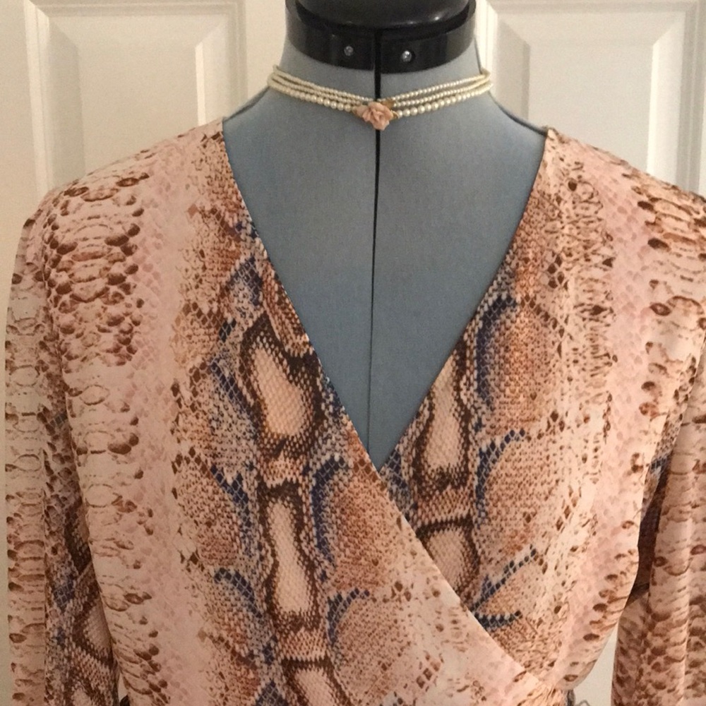 Bar III Pink Snakeskin Print Chiffon Midi Wrap Dress w/ Ruffled Skirt Si…